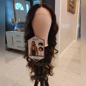 Sensationnel Vice HD Lace Front Glueless Wig Med Brown Blonde 27 Highlights Long